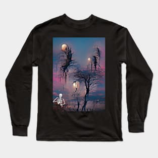 HALLOWEEN NIGHT DRUNKEN GHOST SEEING TREBLE Long Sleeve T-Shirt